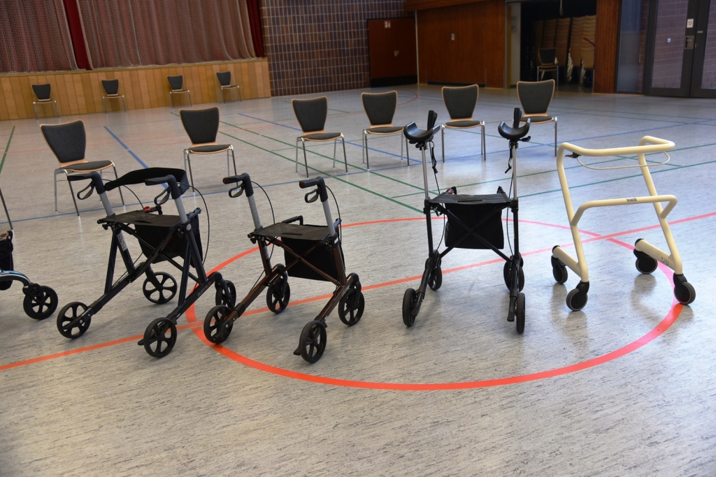 Rollatoren (Symbolbild) Rollatoren (Symbolbild)