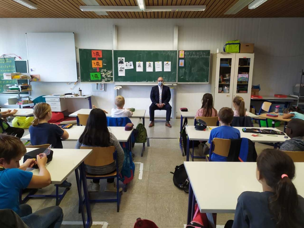 Bürgermeister besucht 4a der THS Bürgermeister besucht 4a der THS