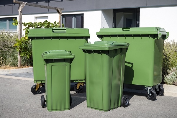 Die Grüne Tonne plus gibt es in den Größen 120 Liter, 240 Liter, 770 Liter und 1.100 Liter. (Bild: AVR) Die Grüne Tonne plus gibt es in den Größen 120 Liter, 240 Liter, 770 Liter und 1.100 Liter. (Bild: AVR)