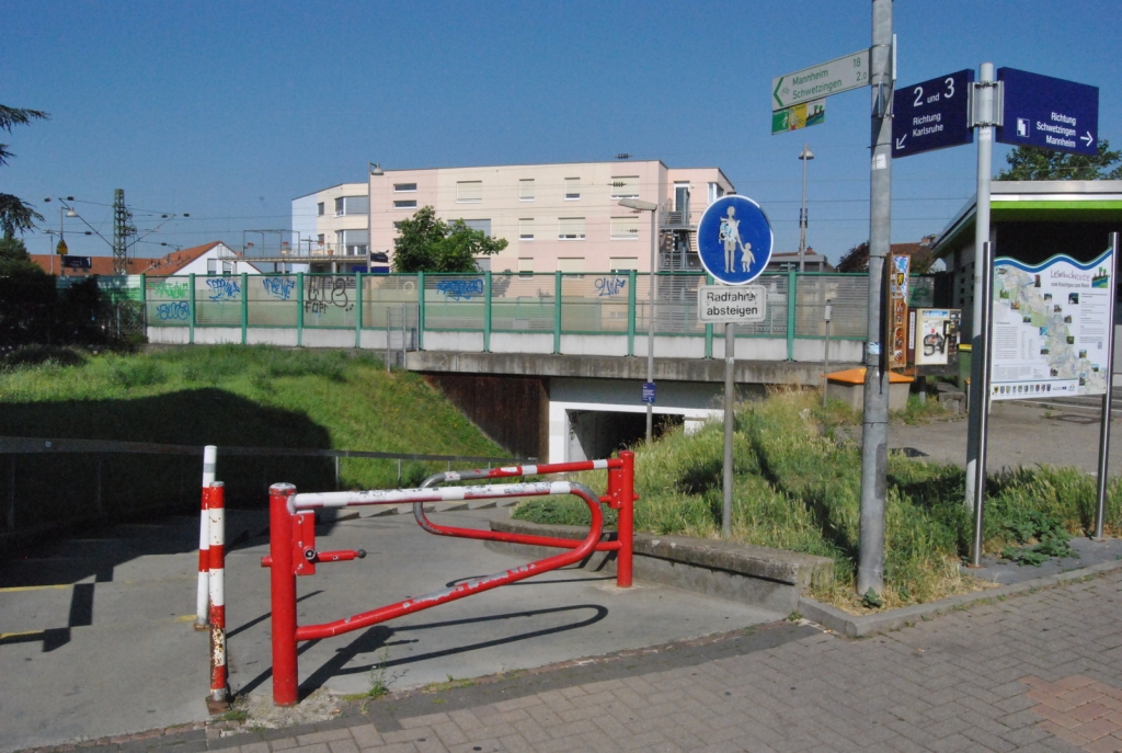 Bahnhofsunterführung Oftersheim Bahnhofsunterführung Oftersheim