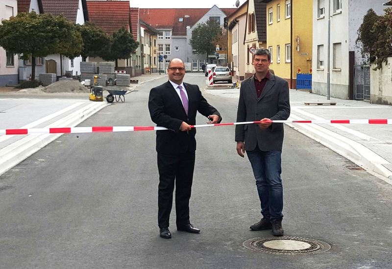 Bürgermeister Jens Geiß, Ortsbaumeister Ernst Meißner Bürgermeister Jens Geiß, Ortsbaumeister Ernst Meißner