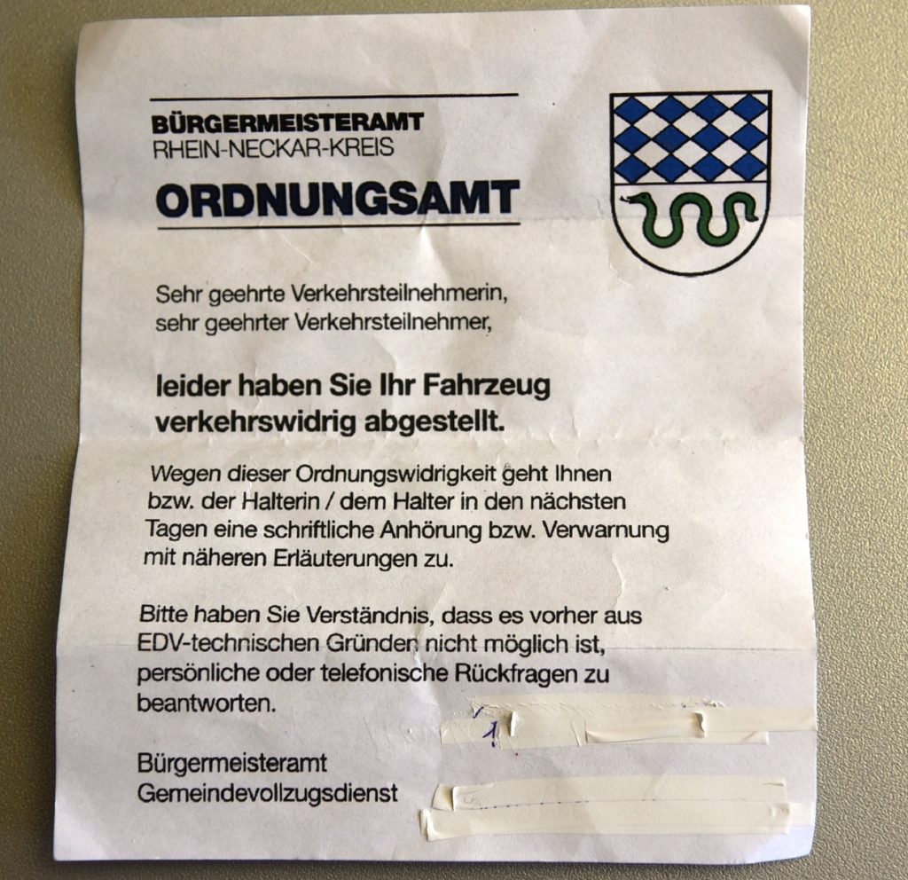 Das Ordnungsamt warnt: Es sind falsche Verwarnungszettel an Autos im Umlauf. Das Ordnungsamt warnt: Es sind falsche Verwarnungszettel an Autos im Umlauf.