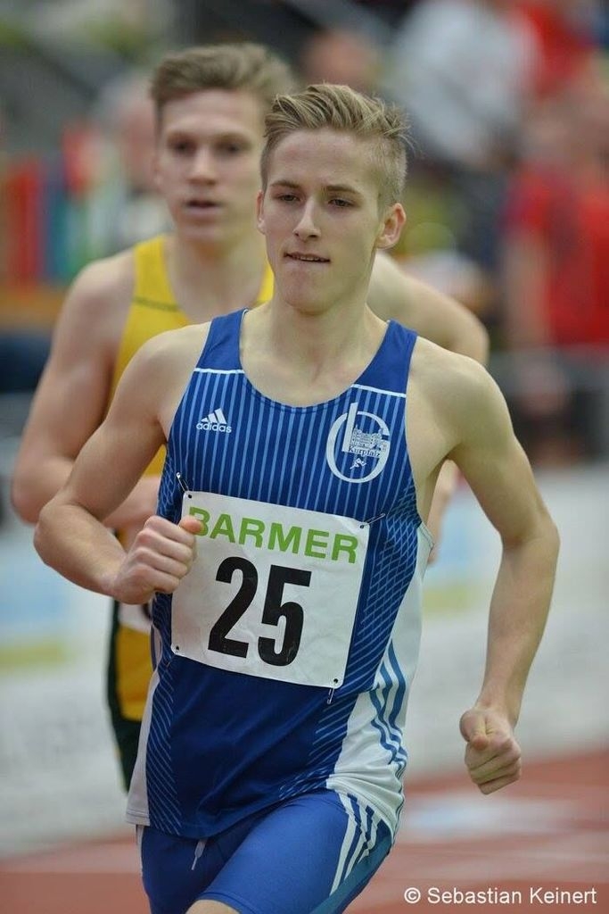 Yannik Dudda bei den 1500 Metern.jpg Yannik Dudda bei den 1500 Metern.jpg