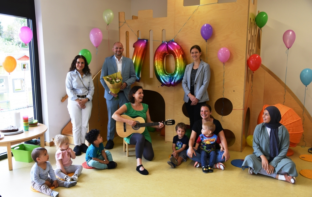 Die Kinderkrippe Postillion feiert 10jähriges Bestehen in kleinem Kreis. Die Kinderkrippe Postillion feiert 10jähriges Bestehen in kleinem Kreis.