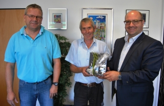 Dienstjubiläum 25 Jahre Georg Fleischer.jpg Dienstjubiläum 25 Jahre Georg Fleischer.jpg