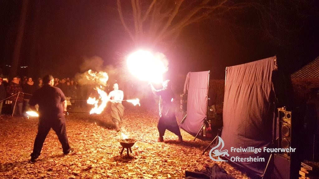 Feuersicherheitswachdienst Gartenbauverein Feuershow 09.12.2017 FFO2.jpeg