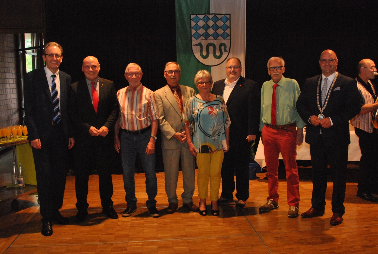 vlnr Bgm Göck, MdL Born, Gerhard Wenner, Herr und Frau Patzschke, GR Rüttinger, Fürstenberger, Bgm Geiß.JPG