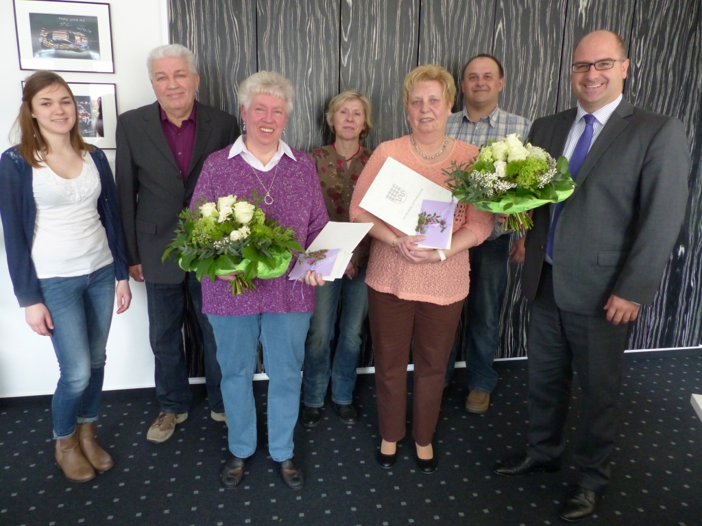 vlnr:Julia Kappenstein, Michael und Marita Stürmer, Karina Doktor, Brigitte Sieper, Bernd Hertlein, Bürgermeister Jens Geiß vlnr:Julia Kappenstein, Michael und Marita Stürmer, Karina Doktor, Brigitte Sieper, Bernd Hertlein, Bürgermeister Jens Geiß