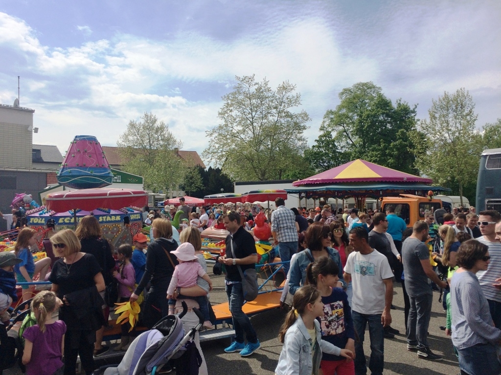 Sommertagszug und Frühlingsfest 2015