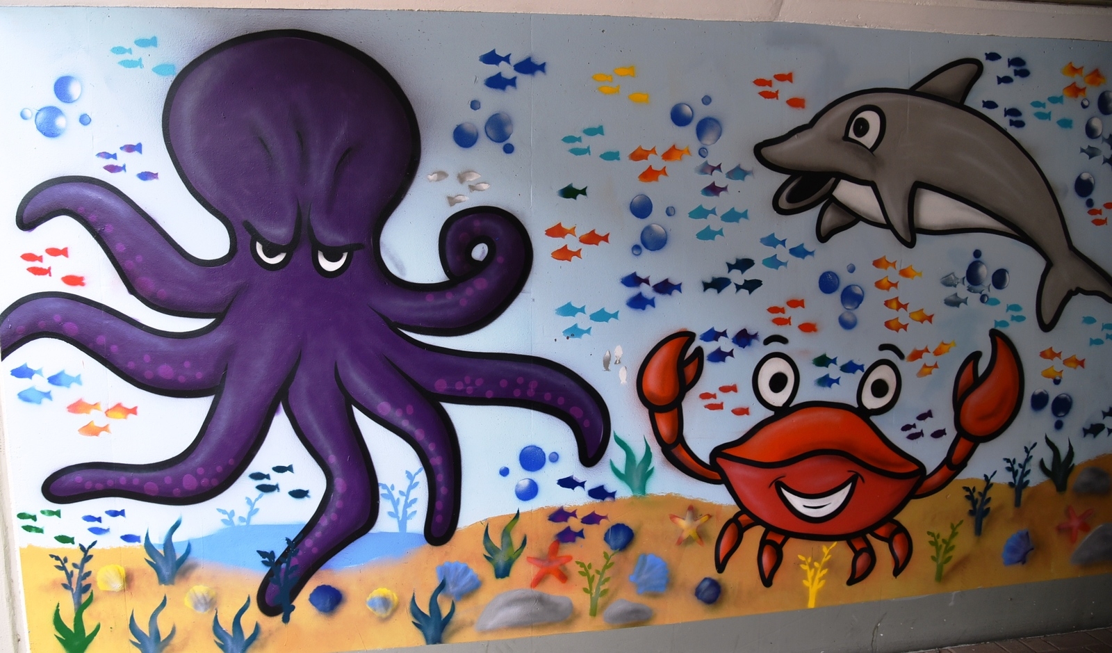 Ausschnitt der bemalten Wand (Oktopus und Co.)
